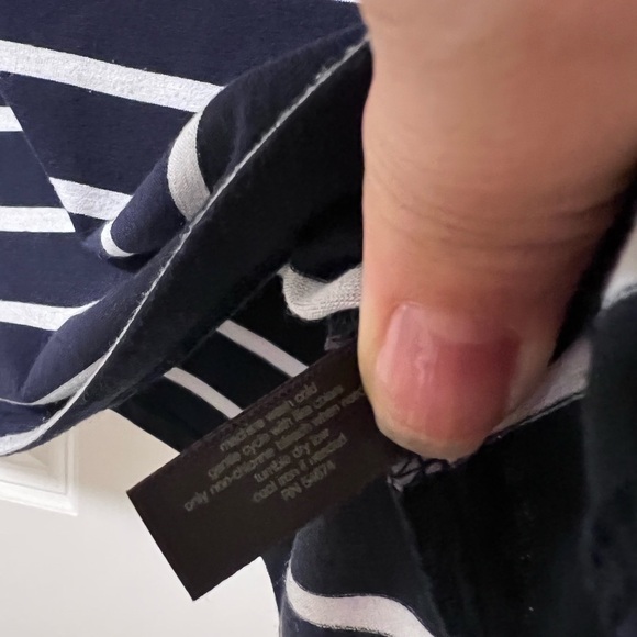 The Limited shirt navy red and white nautical boat top size medium! - Picture 10 of 13